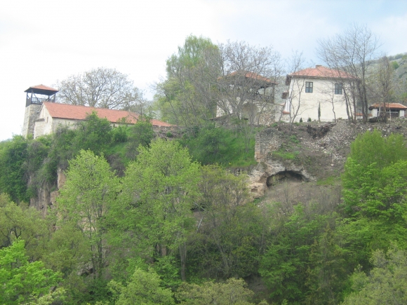 Манастир Св. Преображение - Зрзе, поглед_од_надвор